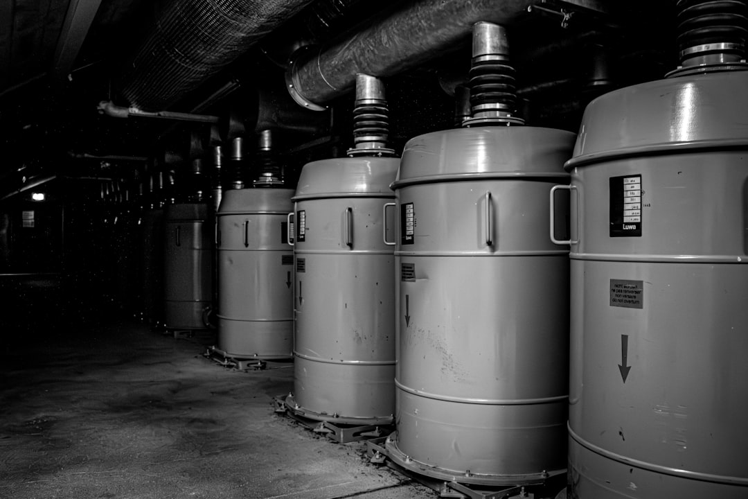 nuclear spent fuel storage pool dry cask technology