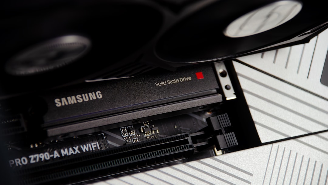 SK Hynix Samsung Electronics HBM AI chip production line 2026