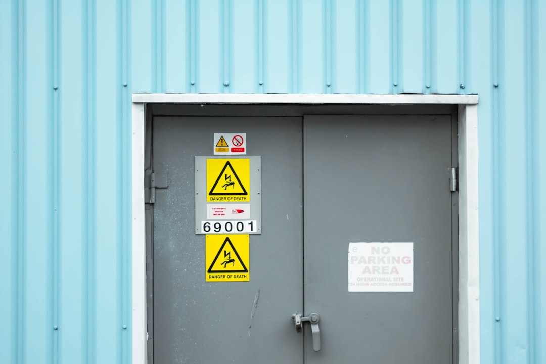 nuclear waste storage containers SMR safety debate policy 2026