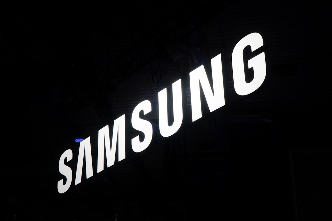 semiconductor investment strategy 2026, TSMC Samsung SK Hynix stock analysis oil correlation